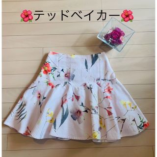 テッドベイカー(TED BAKER)のテッドベイカーの花柄ミニスカート(ミニスカート)