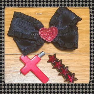 ヘルキャットパンクス(HELLCATPUNKS)のゴス系ヘアアクセサリー3点まとめ売り★*゜(バレッタ/ヘアクリップ)