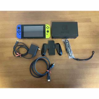 ニンテンドースイッチ(Nintendo Switch)のニンテンドースイッチ本体( 中古)2018年　任天堂Switch(家庭用ゲーム機本体)