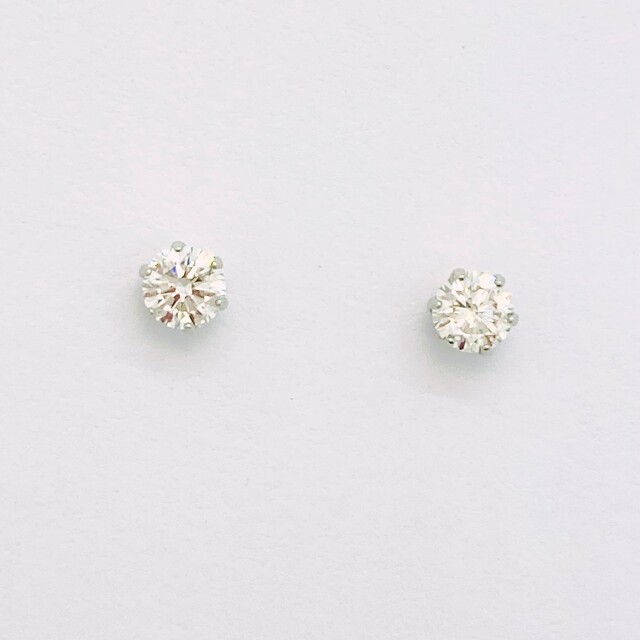 【新品】ダイヤモンド　一粒ピアス　トータル0.4ct　プラチナ