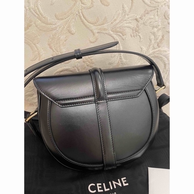 celine(セリーヌ)のセリーヌCELINEスモールブザス16カーフスキン レディースのバッグ(ショルダーバッグ)の商品写真