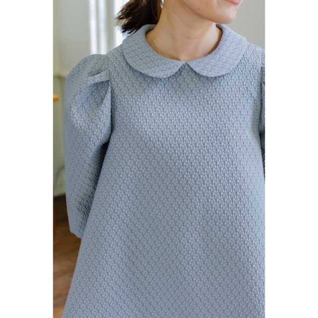 Bluelea Back flare jacquard blouse グレー | www