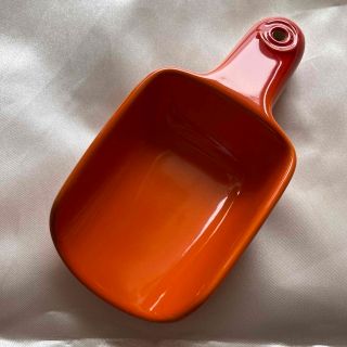 ルクルーゼ(LE CREUSET)のルクルーゼ　LE CREUSET  ペットフードコンテナ用スクープ　新品未使用(食器)