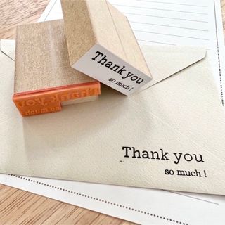 英字ラバースタンプ「Thank you so much 」フリマ・ラッピング用(はんこ)