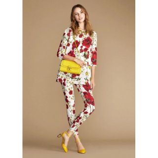 ドルチェ&ガッバーナ(DOLCE&GABBANA) カジュアルパンツ(レディース)の