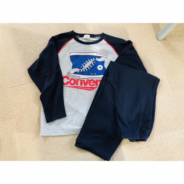 CONVERSE(コンバース)のパジャマ　150 キッズ/ベビー/マタニティのキッズ服男の子用(90cm~)(パジャマ)の商品写真