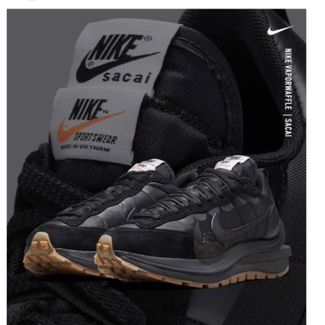 sacai × Nike Vapor Waffle  Black Gum  24