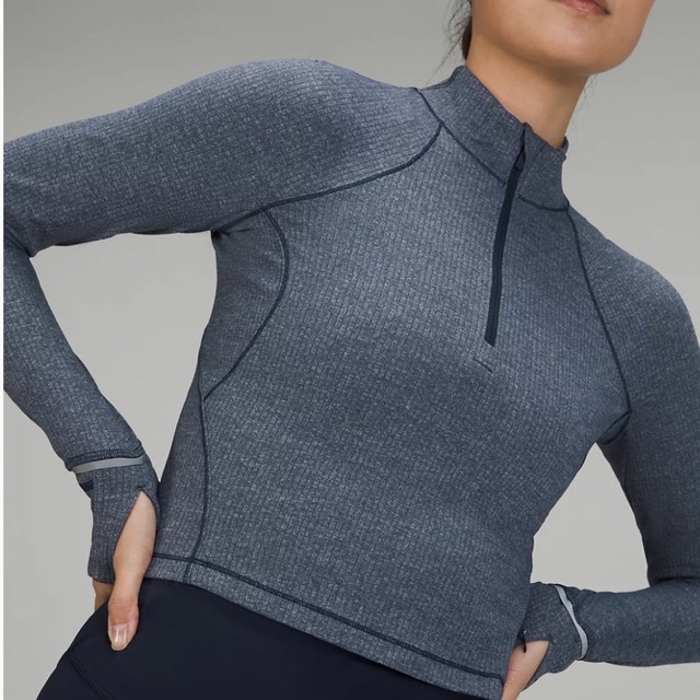 lululemon(ルルレモン)の【新品未使用】lululemon ルルレモン ラン クロップ ハーフジップ リブ レディースのトップス(その他)の商品写真