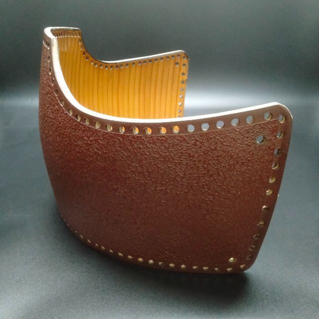 茶タタキ塗 60本竹胴台 開き約40cm 剣道 胴 紐付 送料当店負担の 茶タタキ塗 60本竹胴台 開き約40cm 剣道 胴 紐付 送料当店負担の