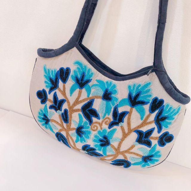 ショルダーバッグ 花柄 カシミール刺繍 刺繍 ハンドメイド 牛皮 ブルー
