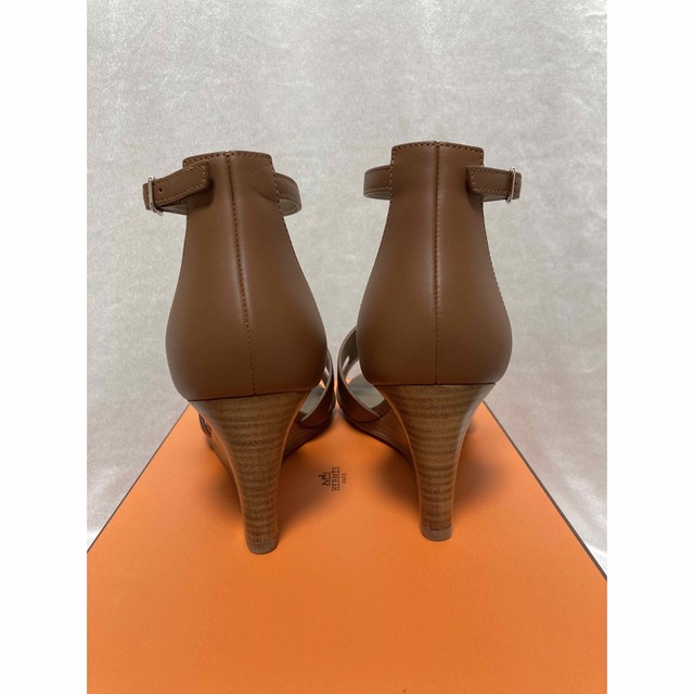 Hermes - 新品・未使用 エルメス サンダル レジェンド 36 ゴールド 23
