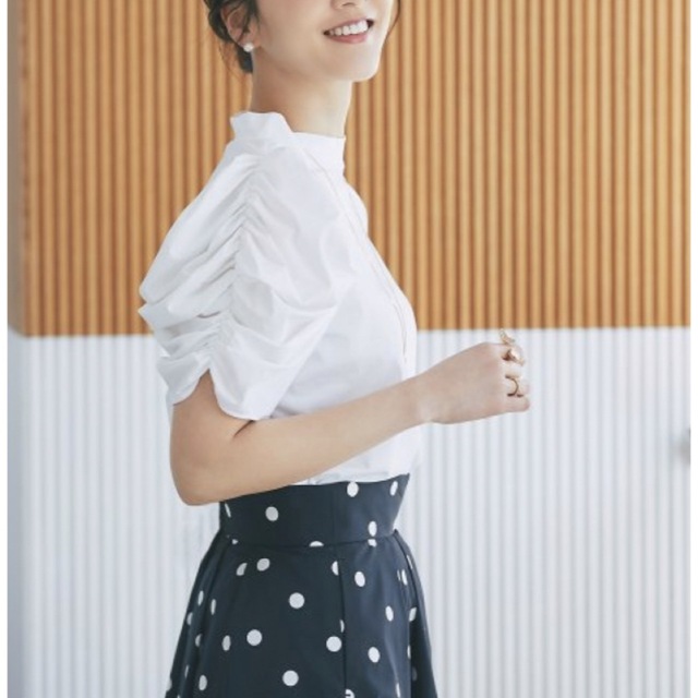 セブンテン シャーリングスリーブTシャツ(ホワイト) 通信販売