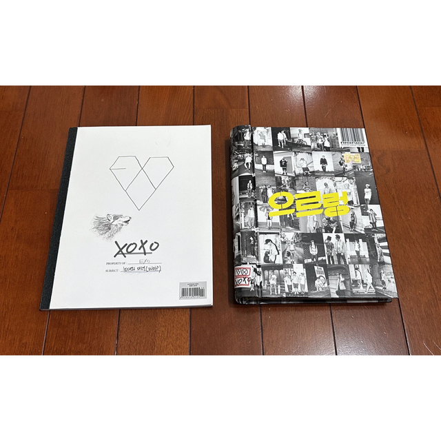 EXO(エクソ)のEXO  CD2枚セット エンタメ/ホビーのCD(K-POP/アジア)の商品写真