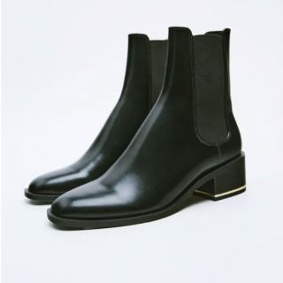 ザラ(ZARA)のZARA ショートブーツ 36(ブーツ)