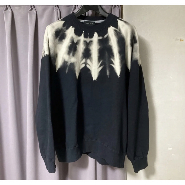 last nest cross sweat