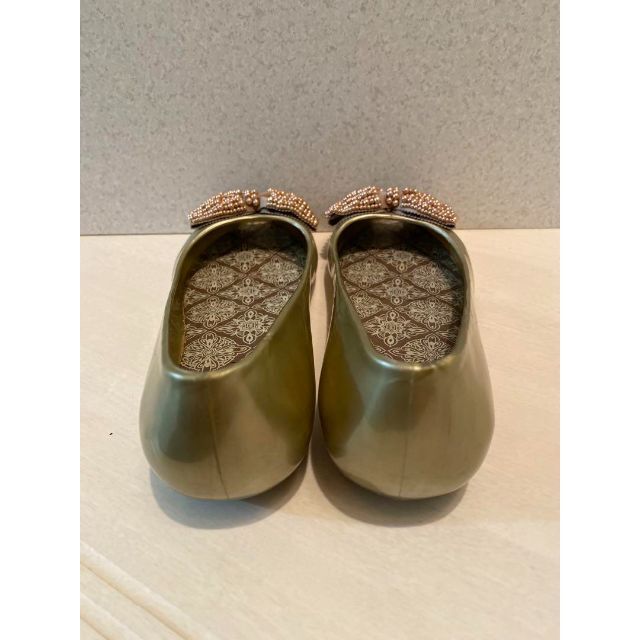 MICHEL KLEIN(ミッシェルクラン)のMICHEL KLEIN ミシェルクラン ラバーパンプス 23.0cm レディースの靴/シューズ(ハイヒール/パンプス)の商品写真