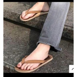 NEOUS*ドゥーズィエムクラス クロスサンダル ネイビー 36 23センチ