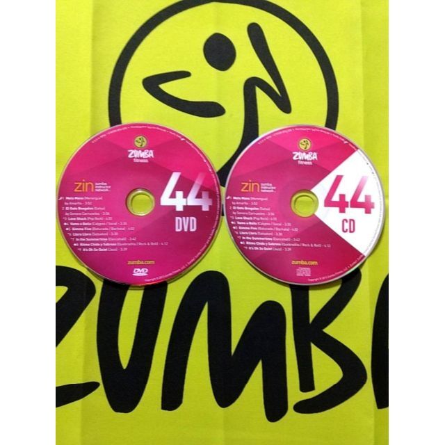 Zumba(ズンバ)のZUMBA　ズンバ　ZIN41 ～ ZIN50　 CD ＆ DVD 20枚セット エンタメ/ホビーのDVD/ブルーレイ(スポーツ/フィットネス)の商品写真