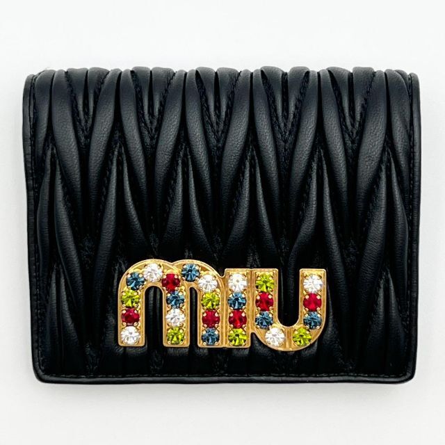 新しく着き miumiu - 【人気モデル】ミウミウ レディース 財布 折り