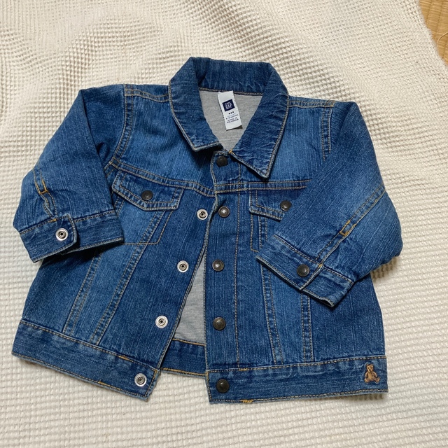 babyGAP(ベビーギャップ)のジージャン　ベビーギャップ キッズ/ベビー/マタニティのベビー服(~85cm)(ジャケット/コート)の商品写真