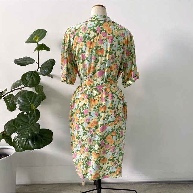 ダイゾー ナチュラル 花柄シルクのワンピース♡イタリア製 | www