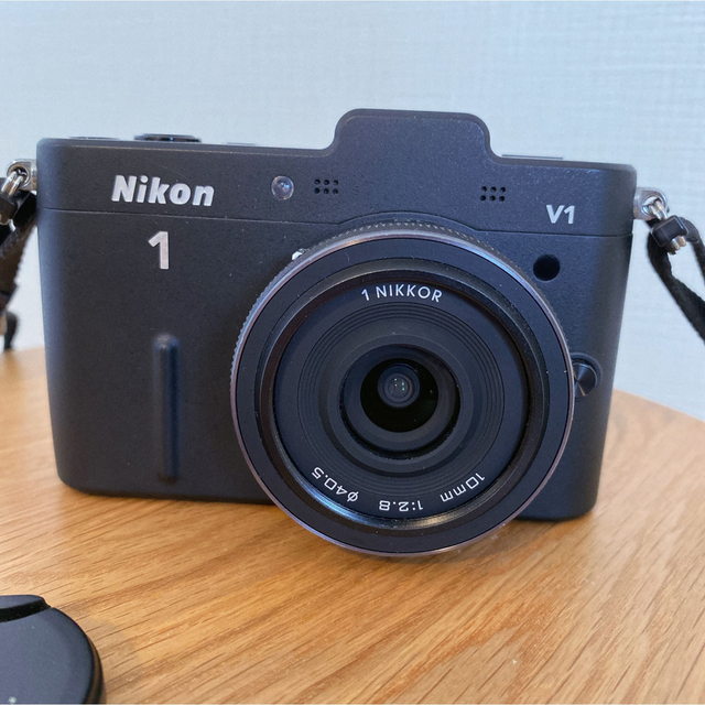 Nikon 1 V1 レンズキット　ミラーレス一眼 2