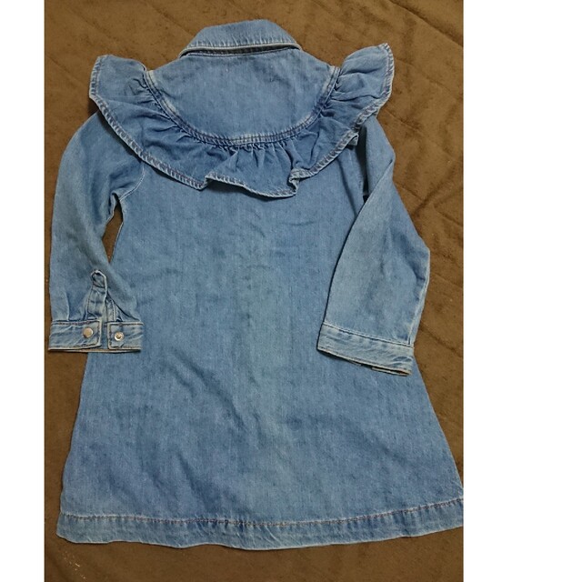 ZARA KIDS(ザラキッズ)のZARA キッズ デニムワンピース 116cm キッズ/ベビー/マタニティのキッズ服女の子用(90cm~)(ワンピース)の商品写真