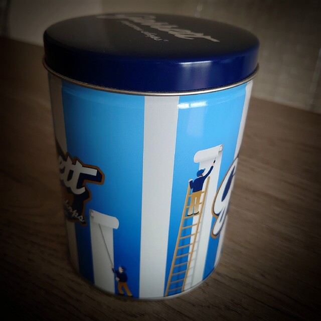 garrett ポップコーン　缶のみ　blue インテリア/住まい/日用品のインテリア小物(小物入れ)の商品写真