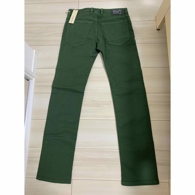 ディーゼル jeans カラーデニム カラージーンズ グリーン　DIESEL 緑