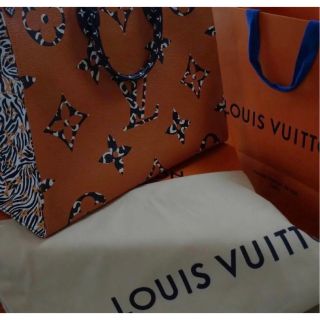 ルイヴィトン(LOUIS VUITTON)のルイヴィトン　オンザゴーGM(トートバッグ)