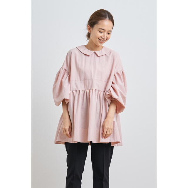新品 yori フラットカラーティアードブラウス ピンク - シャツ