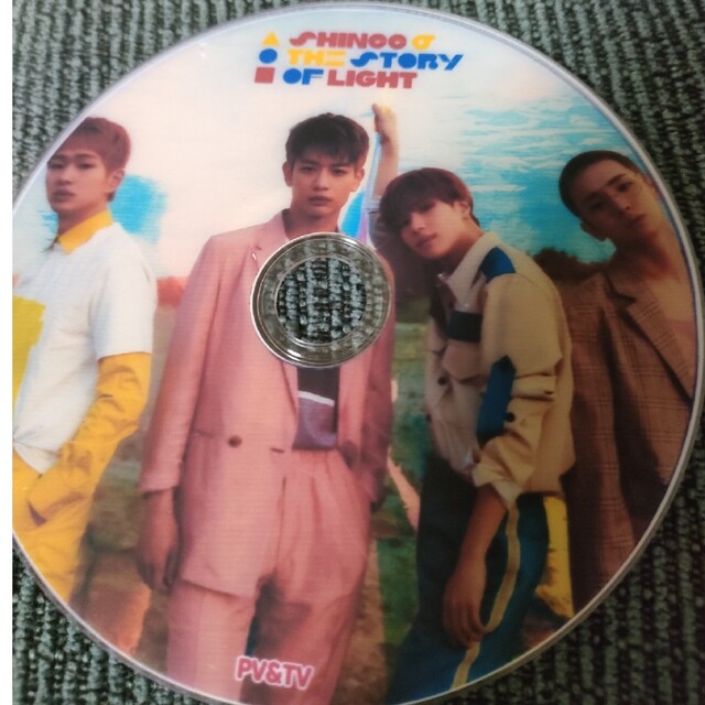 SHINee　DVD 1枚 エンタメ/ホビーのCD(K-POP/アジア)の商品写真