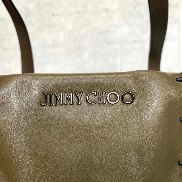 JIMMY CHOO(ジミーチュウ)の【極美品】JIMMY CHOO PIMLICO カーキ スタッズ トートバッグ レディースのバッグ(トートバッグ)の商品写真
