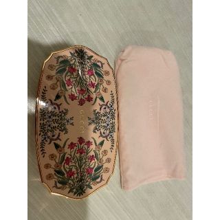 グッチ(Gucci)のGucci  グッチ ゴージャス フローラ アイシャドウパレット(アイシャドウ)