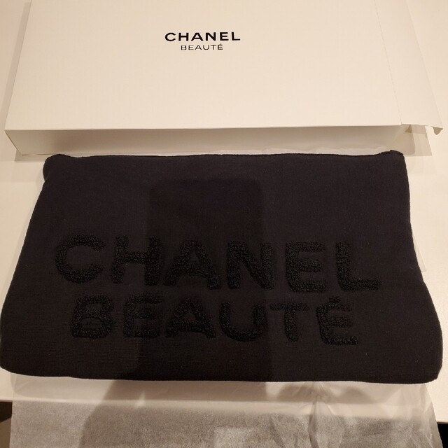 CHANEL　ノベルティ　ポーチ