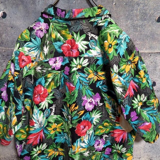 レディース ヴィンテージ アロハシャツ 花柄 貝ボタン レディースのトップス(シャツ/ブラウス(半袖/袖なし))の商品写真