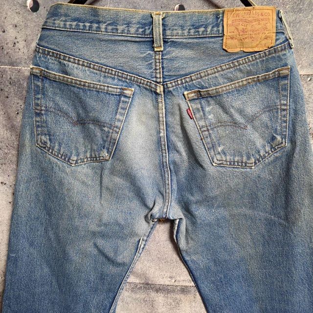 Levi's(リーバイス)のLEVI'S501 W33 ボタン裏558 MADE IN USA 80-90s メンズのパンツ(デニム/ジーンズ)の商品写真