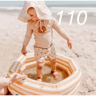 【R38】110 太陽　ラッシュガード 3点セット 水着　水泳帽　海水浴　プール(下着)