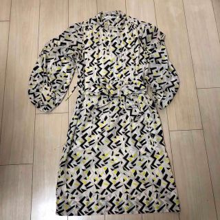 ダイアンフォンファステンバーグ(DIANE von FURSTENBERG)のダイアンフォンファステンバーグDVF シルクワンピース　Sサイズ(ひざ丈ワンピース)