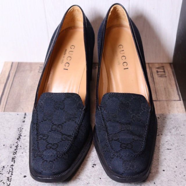 Gucci - 【美品】GUCCI グッチ 23 キャンバス ローファーパンプス GG柄
