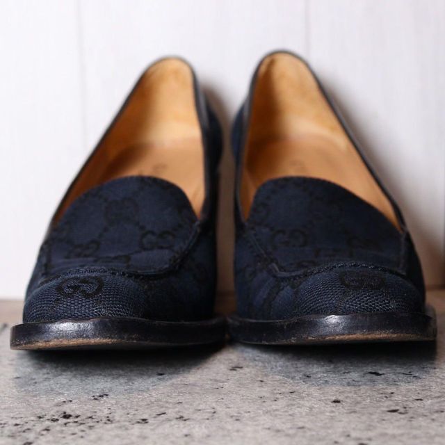 Gucci - 【美品】GUCCI グッチ 23 キャンバス ローファーパンプス GG柄