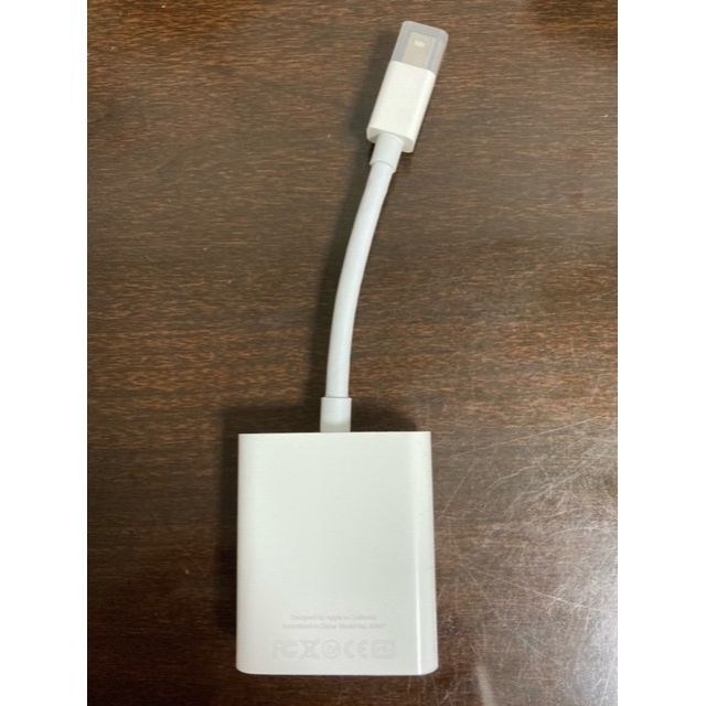 Apple(アップル)のApple アップル 純正 Mini DisplayPort - VGA 変換  スマホ/家電/カメラのPC/タブレット(PCパーツ)の商品写真