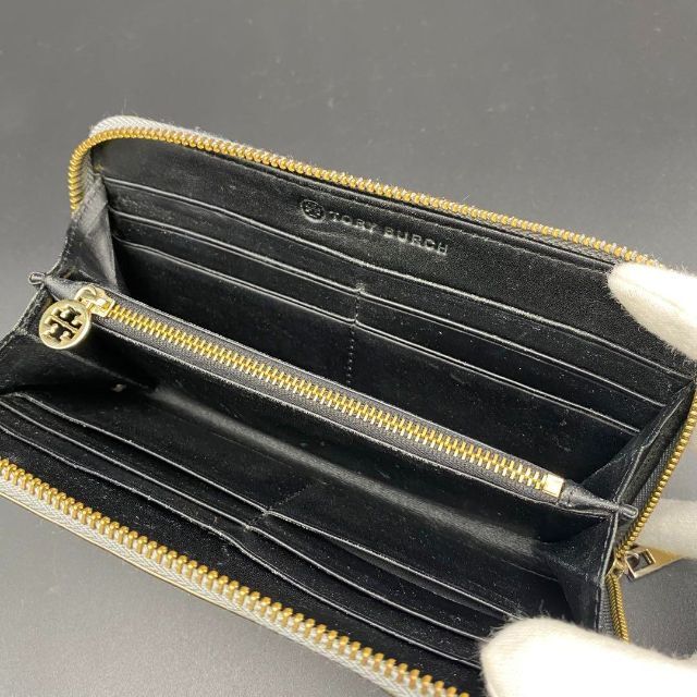 Tory Burch(トリーバーチ)の【良品】トリーバーチ　長財布　ラウンドジッパー　ロゴ　型押し　エナメル　ゴールド レディースのファッション小物(財布)の商品写真