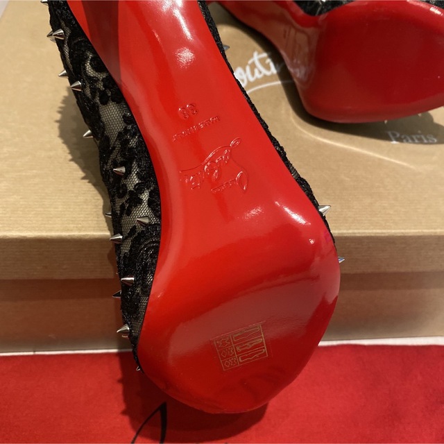 Christian Louboutin(クリスチャンルブタン)の新品未使用　クリスチャンルブタン　ブーティー　ショートブーツ　レース レディースの靴/シューズ(ブーティ)の商品写真