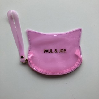 ポールアンドジョー(PAUL & JOE)のポーチ　フラット　ビニール　猫　PAUL&JOE ピンク　送料込　最低価格(ポーチ)