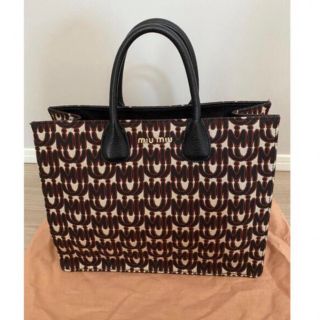 ミュウミュウ トートバッグ(レディース)の通販 900点以上 | miumiuの ミュウミュウ トートバッグ(レディース)の通販 900点以上 | miumiuの