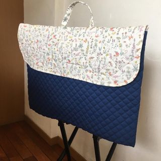 リバティ(LIBERTY.)の人気再販☺︎シンプル可愛い✴︎防災頭巾カバー　名前ラベル付き　リバティ　セオ(外出用品)