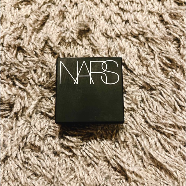 NARS(ナーズ)のNARS ブラッシュ 4013N ミニサイズ コスメ/美容のベースメイク/化粧品(チーク)の商品写真