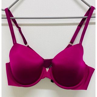 ヴィクトリアズシークレット(Victoria's Secret)の新品未使用　Victoria’s Secret ブラジャー　38B(ブラ)