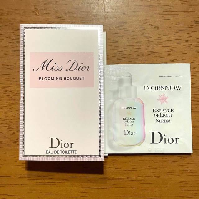 Dior(ディオール)のディオール アディクト リップスティック (ケース付) 463 ディオールリボン コスメ/美容のベースメイク/化粧品(口紅)の商品写真